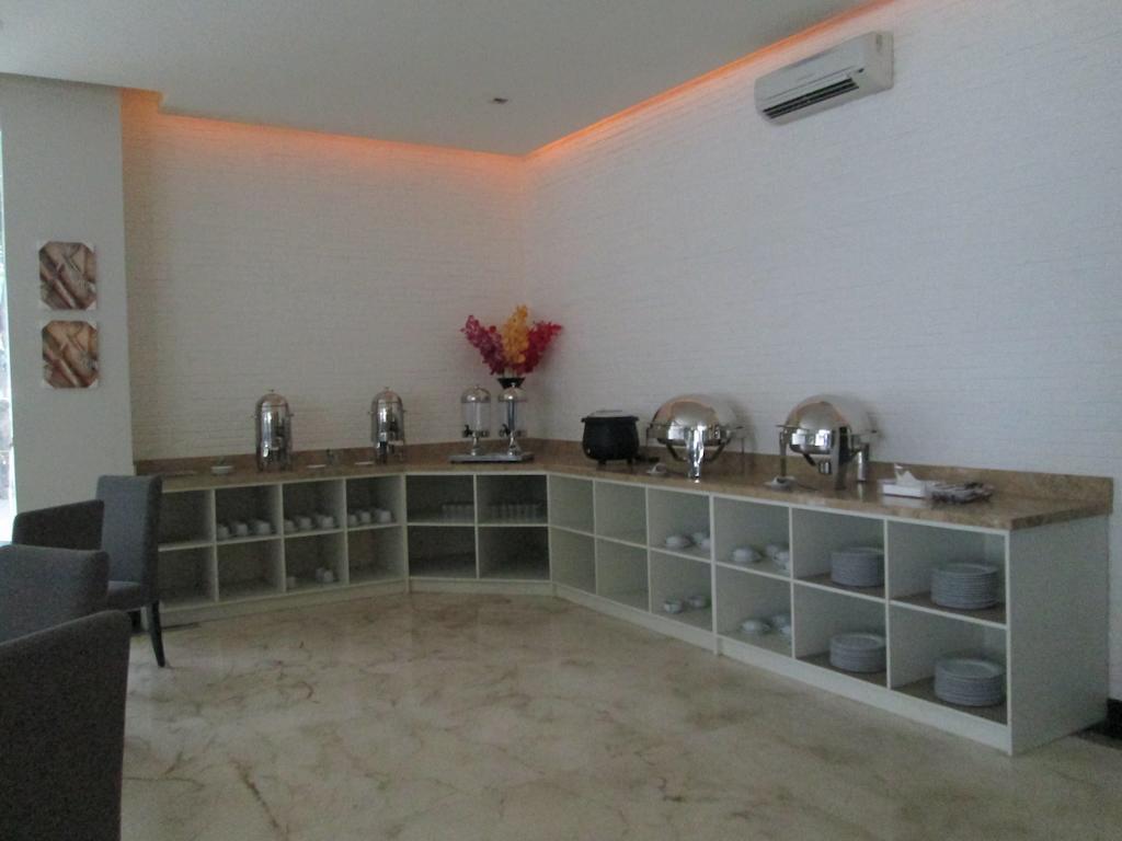 N3 Hotel Jakarta Ngoại thất bức ảnh