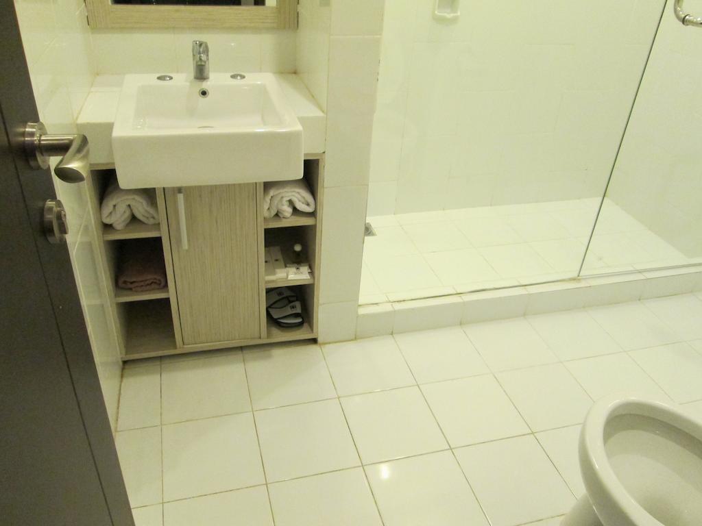 N3 Hotel Jakarta Phòng bức ảnh